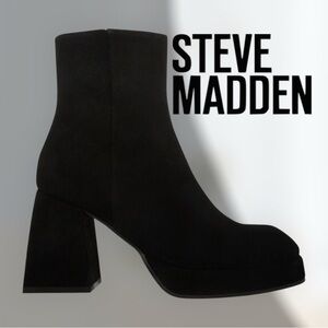 Steve Madden Treasure black suede platform boots. Size 9.